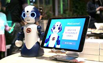 ロボットのおもてなしで、受付業務効率アップ！ <br>オフィスやパーティー、イベント等で使える「Sota」＋iPadアプリ